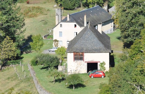 Montboudif House | Hôtel de Caractère Rénové Avec Soin