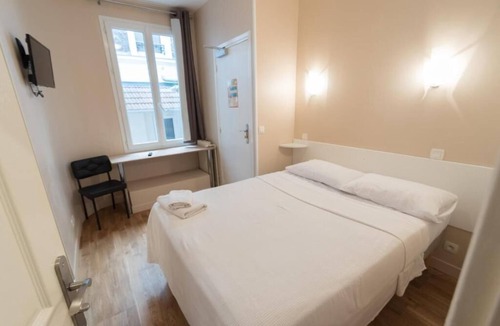 Villeneuve-Saint-Georges Hotel | Hôtel De La Gare