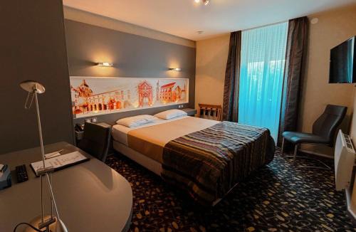 Paroisse Notre-Dame Hotel | Hôtel de La Cloche