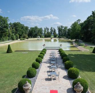 Vonnas Hotel | Hôtel du Bois Blanc Domaine d'Epeyssoles Georges Blanc