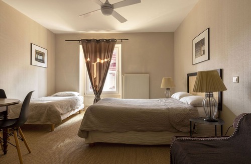 Port-Lesney Hotel | Hôtel L'Edgar