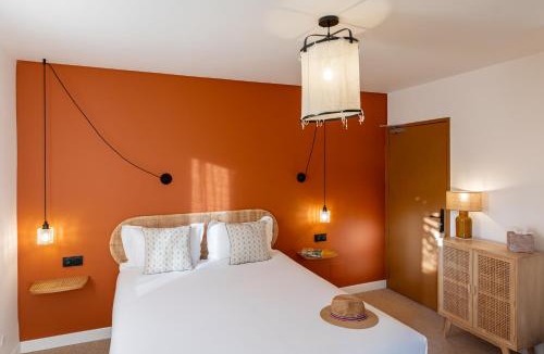 Venasque Hotel | Hôtel La Garrigue & Bar Le Perchoir