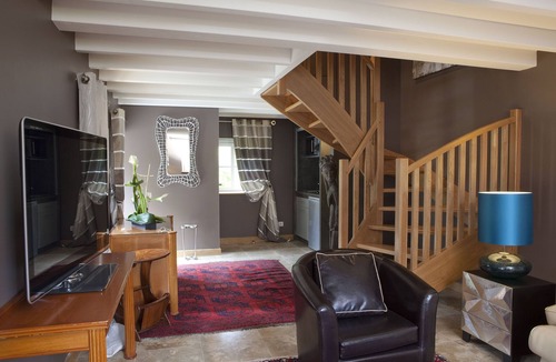 Gudmont Hotel | Hôtel la Source Bleue