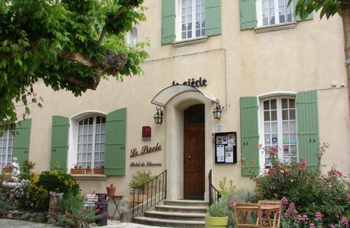 Mazan Hotel | Hôtel Le Siècle