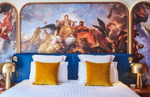 Notre-Dame Hotel | Hôtel Le Versailles