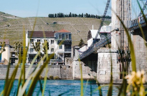 Tain-l'Hermitage Hotel | Hôtel Les Deux Coteaux