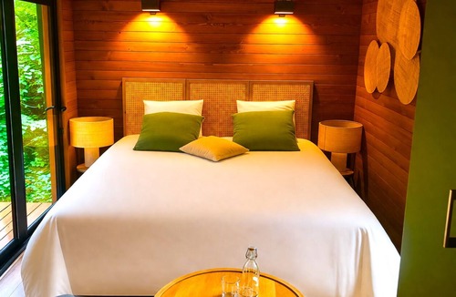 Vaugrigneuse Hotel | Hôtel Les Lodges De Vaugrigneuse