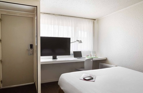 Morangis Hotel | Hôtel Morangis Orly