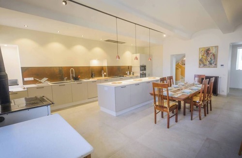 Etoile-sur-Rhone House | Hôtel Particulier & Seminar Loft (14 pers)