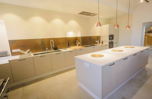 Etoile-sur-Rhone House | Hôtel Particulier & Seminar Loft (14 pers)