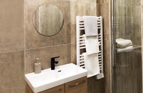 Longevelle-sur-Doubs Hotel | Hôtel-Restaurant Belle'man