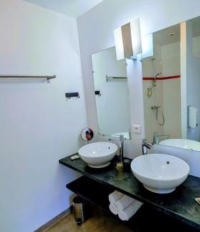 Albepierre-Bredons Hotel | Hôtel Restaurant du Plomb du Cantal