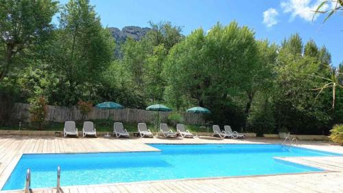 Buis-les-Baronnies Hotel | Hôtel Sous l'Olivier