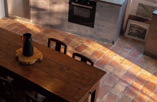 Montbrison House | Hermitage facing Mont Ventoux in Brantes