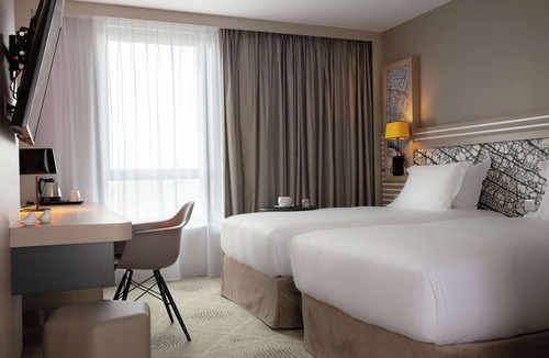 Quartier Atlantis Hotel | Hilton Garden Inn Massy