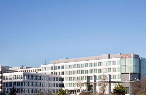 Rungis Hotel | Hilton Garden Inn Paris Orly Airport