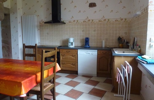 Serocourt Cottage | Historic Château with Modern Comforts, Electric Vehicle Charging, Near Vittel’s Thermal Baths