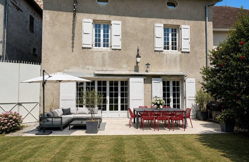Crolles House | Historic French Country House with Pool & Alpine Views. 17 people- 8 bedrooms