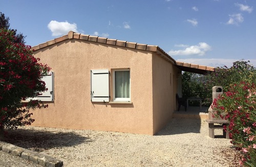 Villeneuve-de-Berg Villa | Holiday Cottages in South Ardeche "Les Bastides d'Helvie"