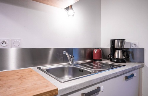 Aigueblanche Apartment | Holiday Home 'Aigueblanche' with Mountain View and Wi-Fi