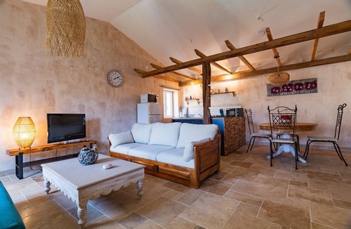La Roche-sur-Grane House | Holiday Home "Ô Fil De La Source" with Mountain View and Private Garden
