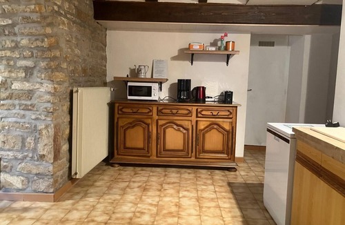 Molamboz House | Holiday Home 'Gîte Du Poisson Rouge' with Fireplace, Terrace, and Large Grounds