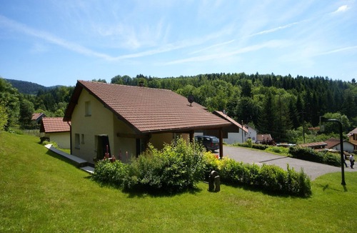 Haut-du-Them-Chateau-Lambert House | Holiday Home in Vosges with Garden and BBQ
