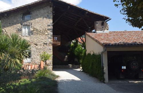 Pont-de-Labeaume House | Holiday Home in Ardèche near Château Ventadour