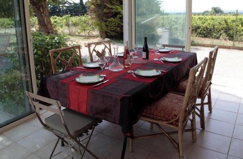 Rasteau House | Holiday Home in Rasteau with Private Pool