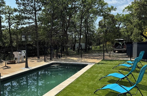Bedoin Cottage | Holiday home in the Mont Ventoux with private pool.