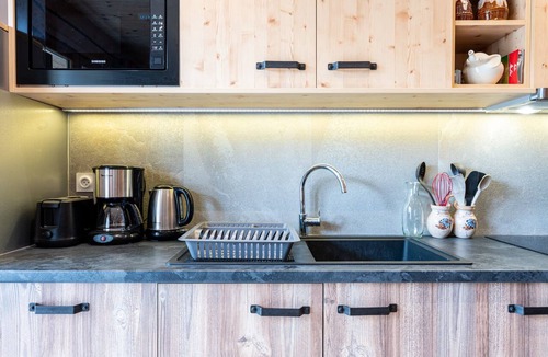 Bessans House | Holiday Home 'L'attrape Rêves' with Mountain View and Wi-Fi