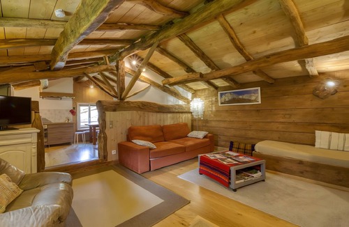 Choranche House | Holiday Home L'Echappée En Vercors – Astronomy, Hiking, Nature & Relaxation