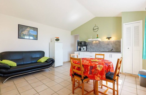 Bessas House | Holiday Home “L’Olivier - La Fontinelle”