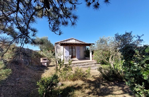 Bessas House | Holiday Home "Le Petit Pin - La Fontinelle" with Mountain View