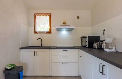 Bessas House | Holiday Home "Le Peuplier- La Fontinelle" Mountain View, Shared Pool, Air Conditioning