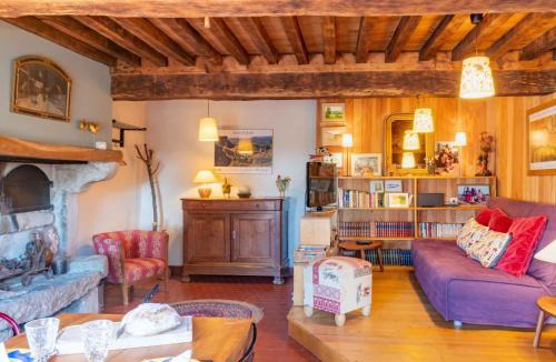 Chiddes House | Holiday Home Marguerite by Interhome
