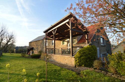 Vault-de-Lugny House | Holiday Home Vault-de-Lugny near Forest