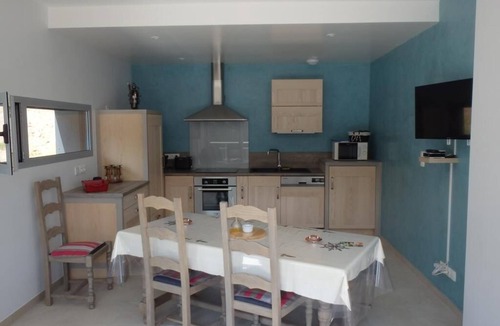 Saint-Bresson House | Holiday Home 'Villa Cora Venez Avec Spa' with Private Terrace, Wi-Fi and Air Conditioning