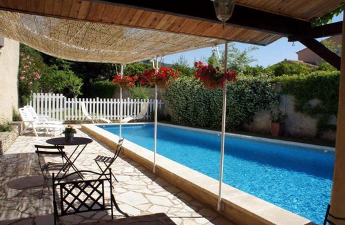 Taillades House | Holiday house for rent with private pool near Gordes - Luberon - Provence