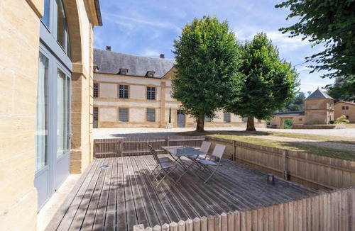 Cons-la-Grandville Apartment | Homerez - Apartment in Cons-la-Grandville