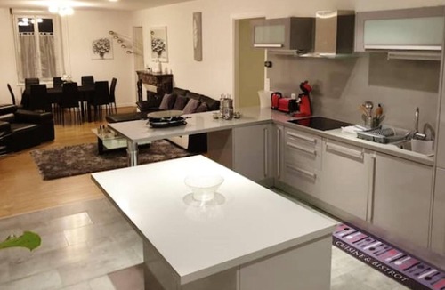 Morez Apartment | Homerez - Appartement 14 km away from the slopes for 8 ppl. at Hauts-de-Bienne