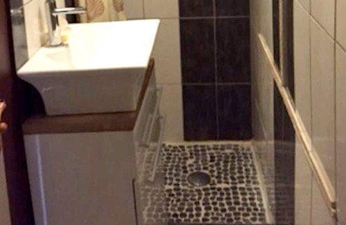 Roanne Apartment | Homerez - Beautiful apartement for 4 ppl. with garden and terrace at Roanne