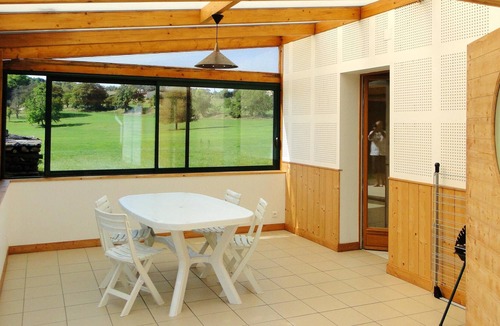 Vanne House | Homerez - Beautiful house for 5 ppl. with terrace at Vanne