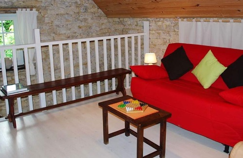 Plumont Apartment | Homerez - Beautiful studio for 4 ppl. with garden and terrace at Plumont