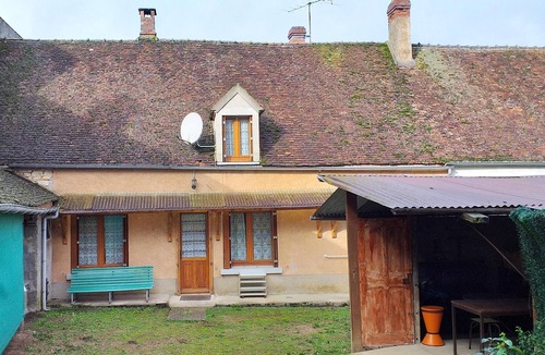 Pousseaux House | Homerez - Big house for 16 ppl. with garden at Pousseaux