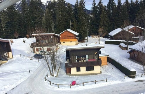 La Lechere Ski Chalet | Homerez - Chalet 1 km away from the slopes for 8 ppl. with terrace at La Léchère