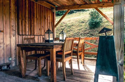 Marigny l'Eglise Ski Chalet | Homerez - Chalet in Marigny-l'Église