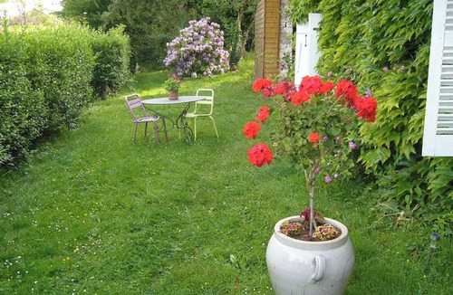 Plumont Apartment | Homerez - Charming Studio in Plumont with Private Garden - 50 m²