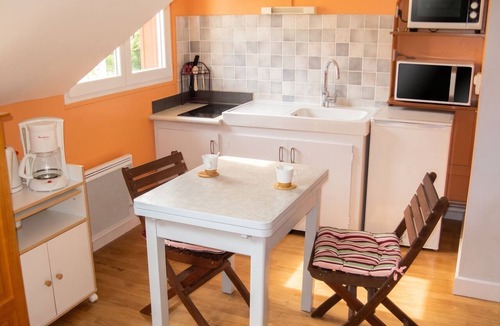 Salins-les-Bains Apartment | Homerez - Cosy apt. Salins-les-Bains