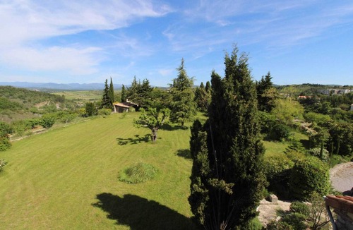 Villeneuve-de-Berg House | Homerez - House in Villeneuve-de-Berg